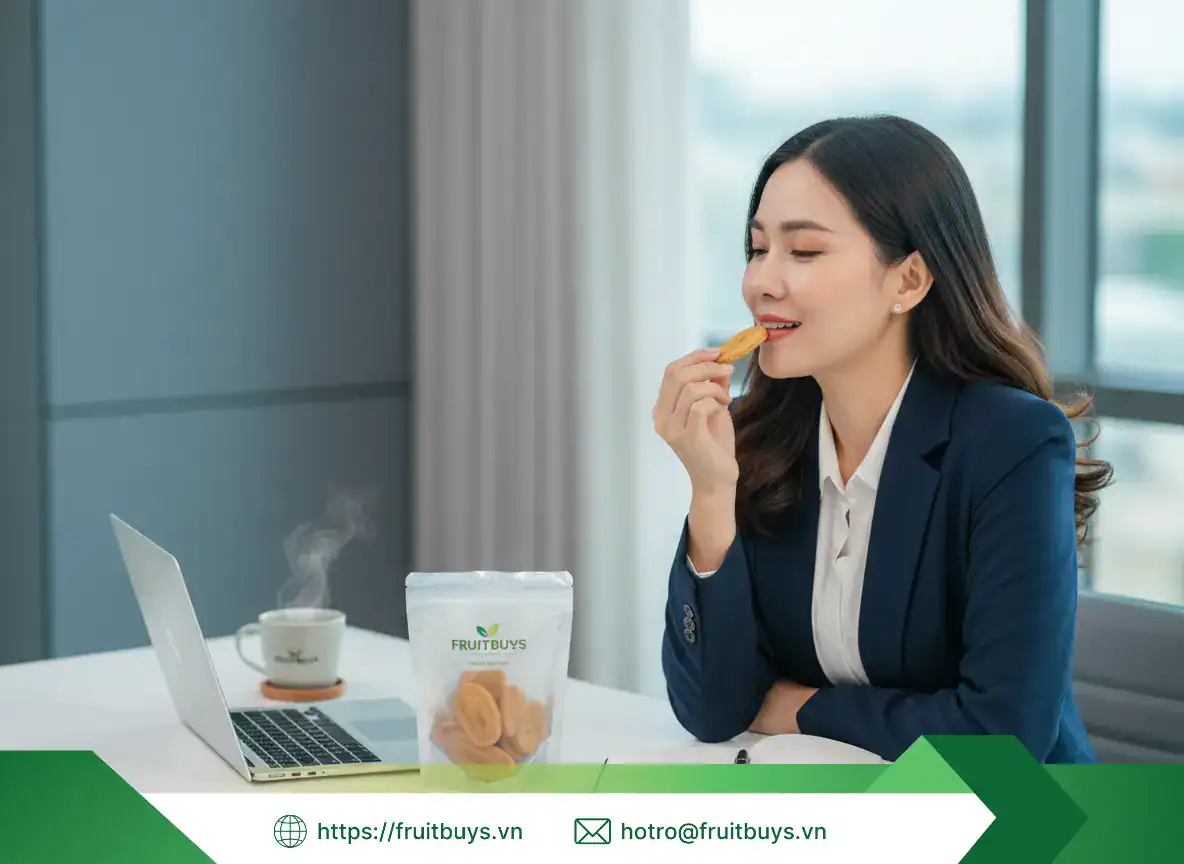 Chuối Sấy Dẻo Không Đường (Sấy Mộc) Phù Hợp Với Ai? Giải Mã 5 Nhóm "Vàng" & Những Lưu Ý Y Khoa chuối sấy dẻo (20) fruitbuys vietnam